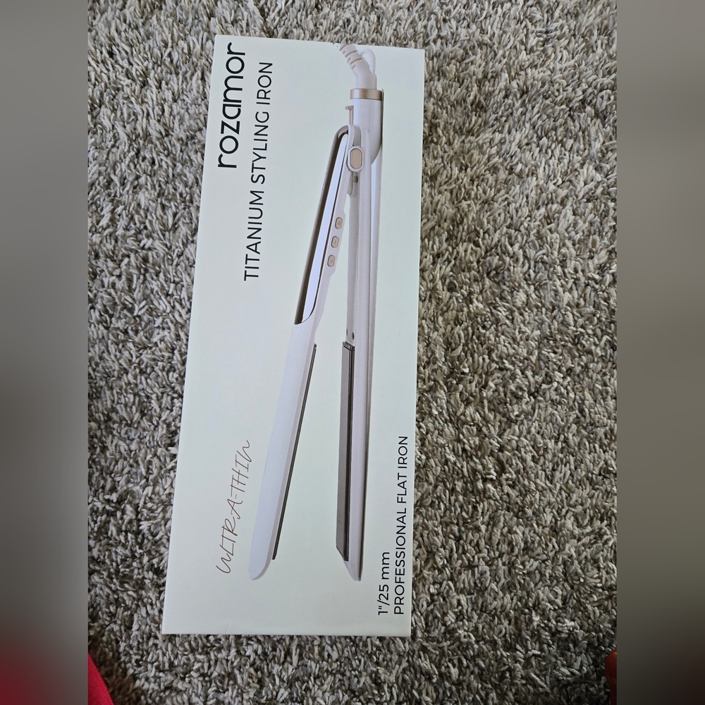 Flat iron